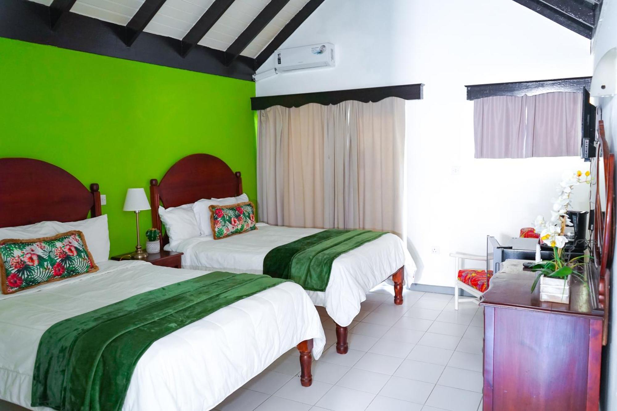 Ayurveda Resort Негрил Экстерьер фото